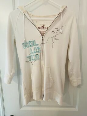 Hollister vintage zip up